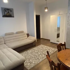 Daire Apartament Militari, Bükreş